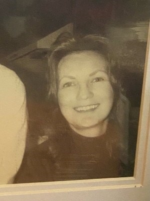 Obituary of Laura J Turner