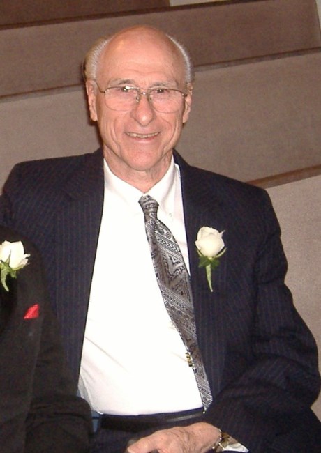 Obituary of Robert Stanhope Mills