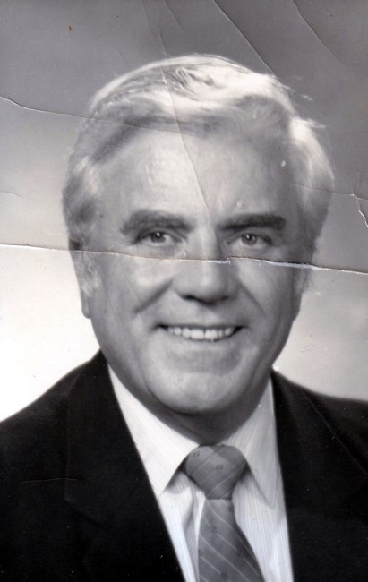 Obituary of Robert Edward Darst