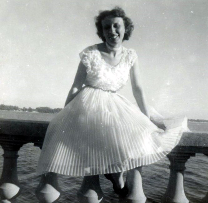 Obituary of Lois Elizabeth Snyder