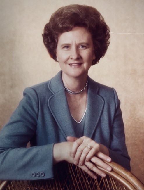 Obituario de Nadella June Harrington