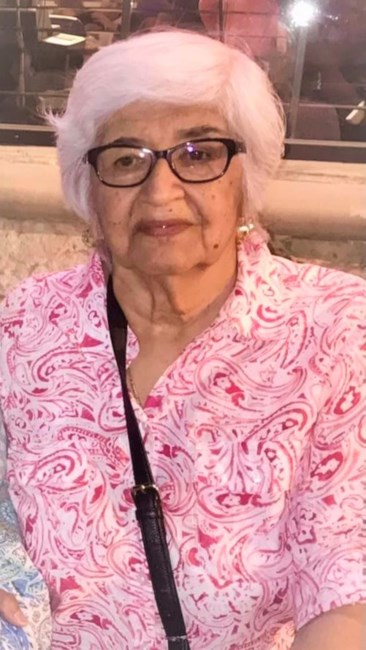 Obituary of Olivia "Champ" Ramos