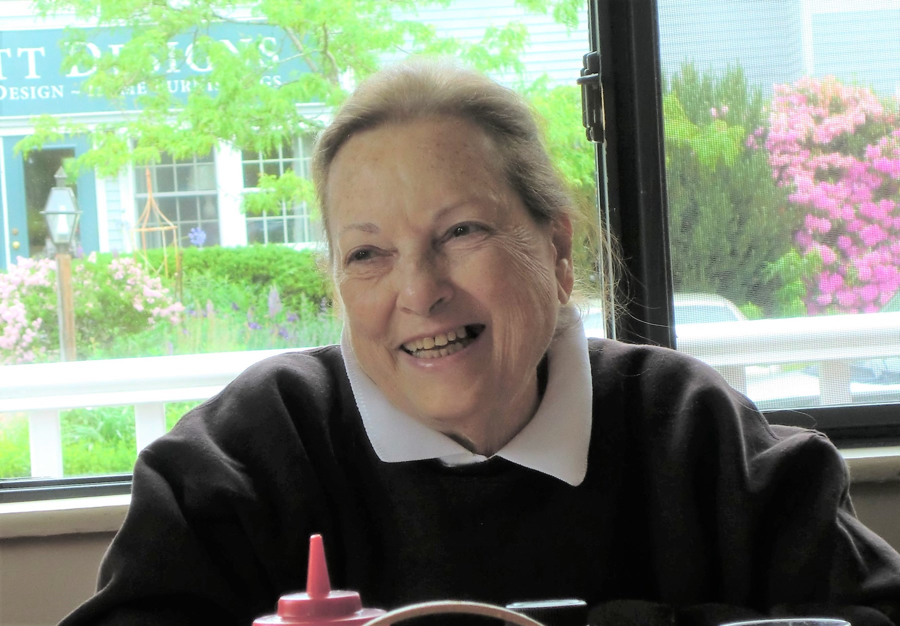 Obituary of Joan Teubl