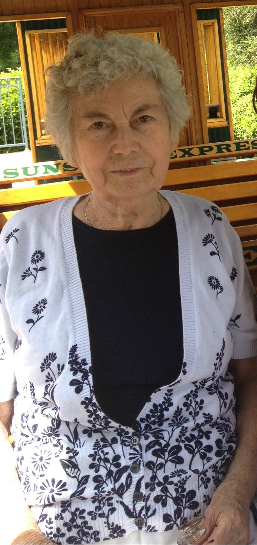 Estela Lopez Obituary South Gate, CA