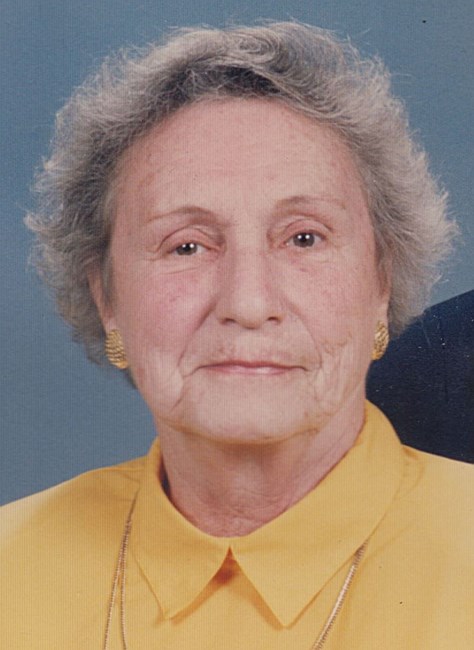 Obituary of Mary E. Russell