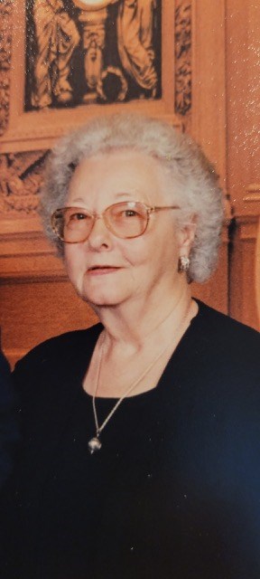 Obituary of Lois F Coy