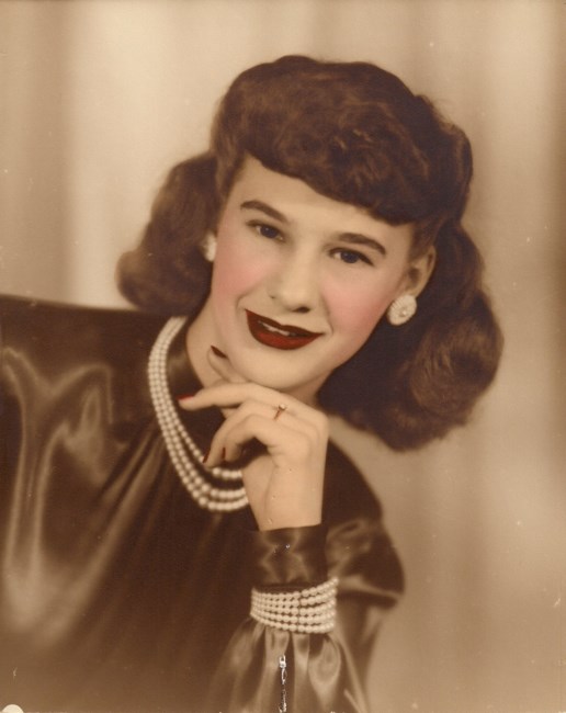 Obituary of Elaine M. Knaack