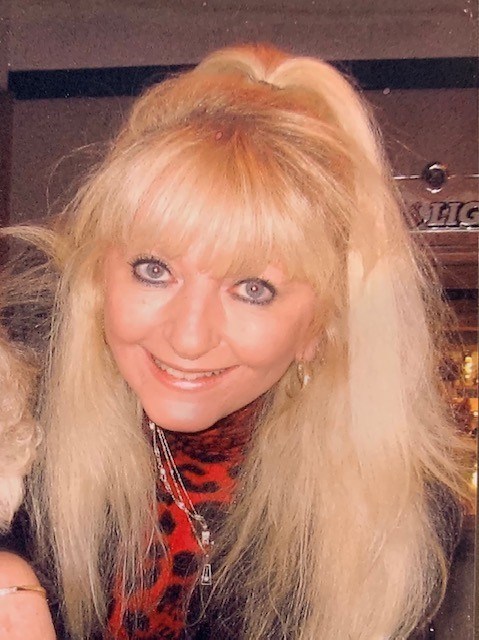 Obituary of Denice Violet Thompson