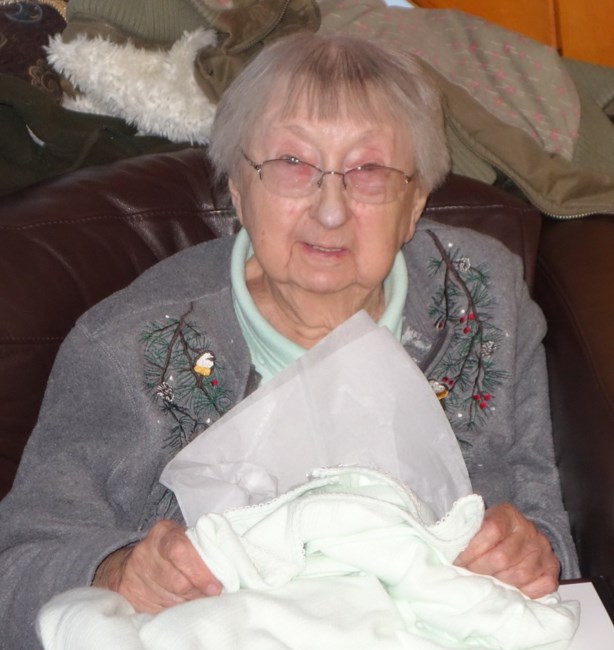 Obituary of Helen E. Bober