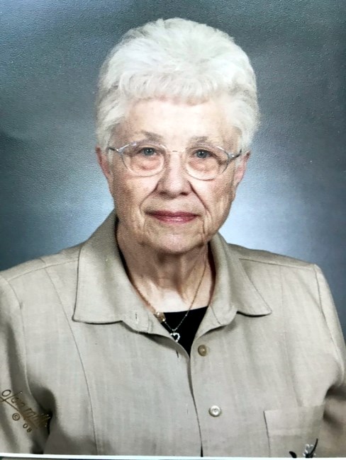 Obituario de Joyce E. Benedict