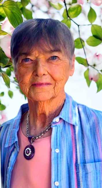 Obituary of Judith W. De La Cruz