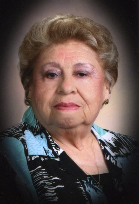 Obituario de Emma M. Molina