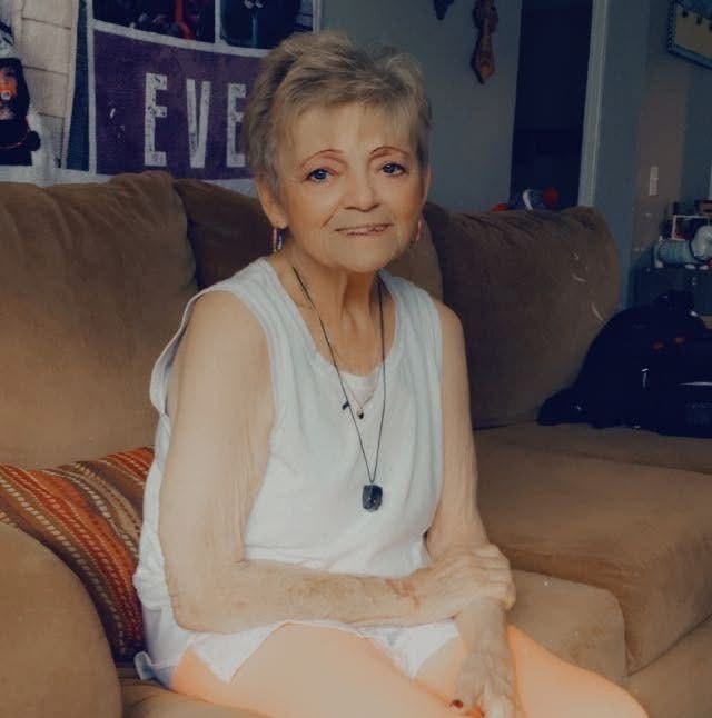 Obituario de Helen Kay McGilberry