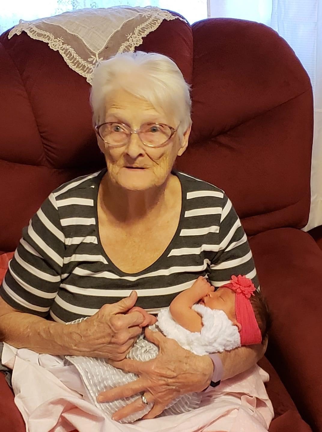 Obituary of Marian Martha Inez Aicher