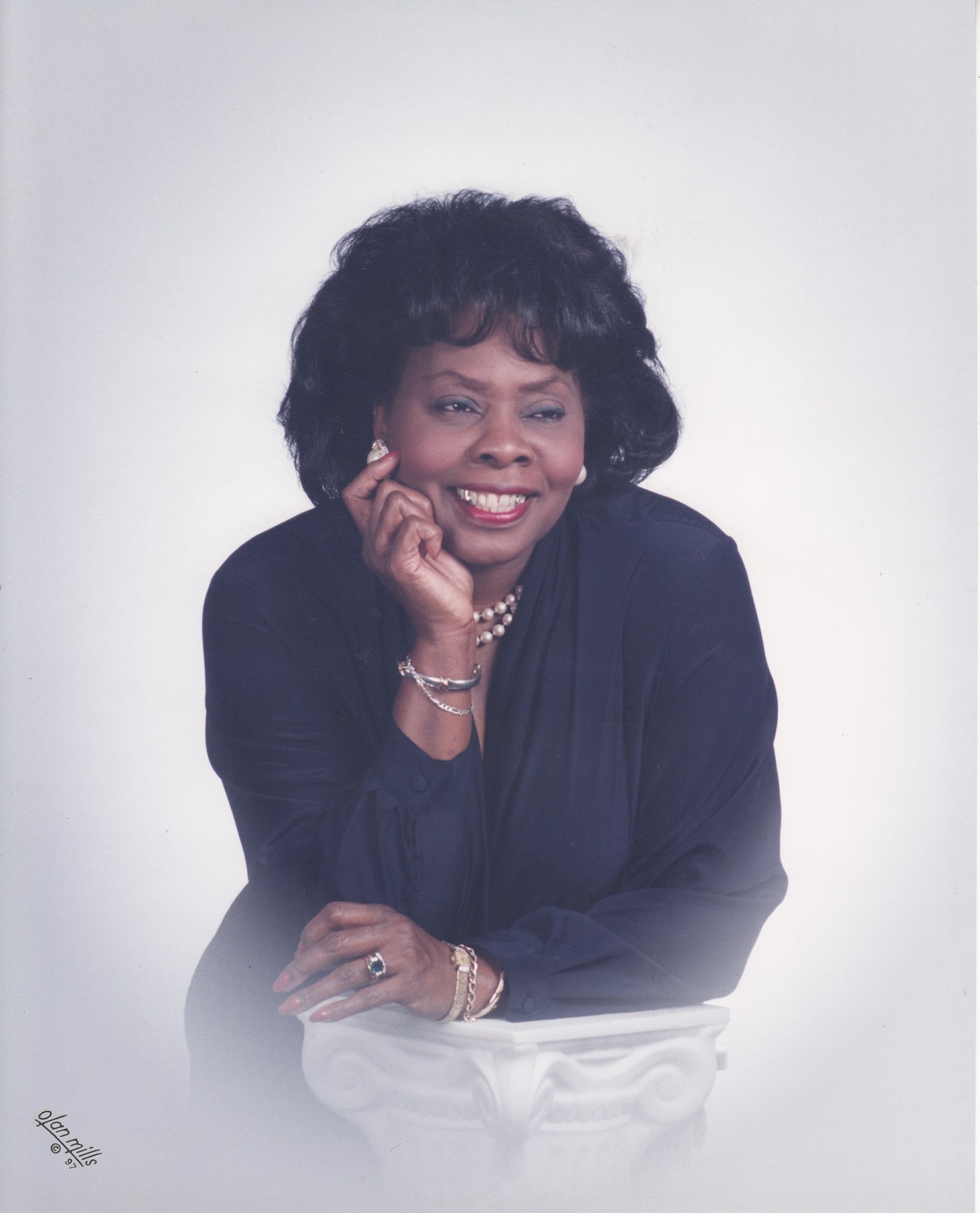 Obituary of Dora La  Vera Ball