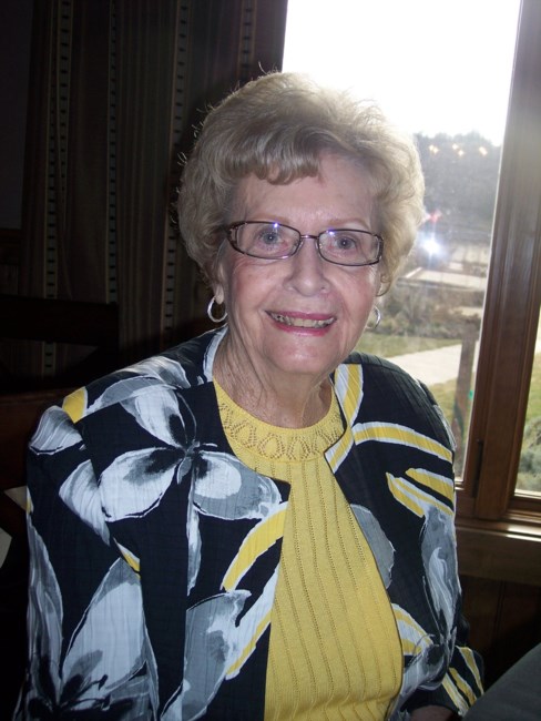 Obituary of Joan Elizabeth Nowell Ures