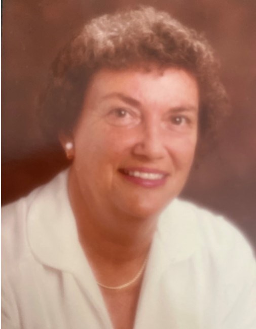 Obituary of Gladys L Lee
