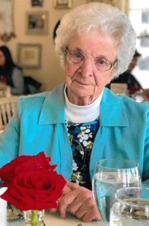 Obituario de Erma A. Bjornson
