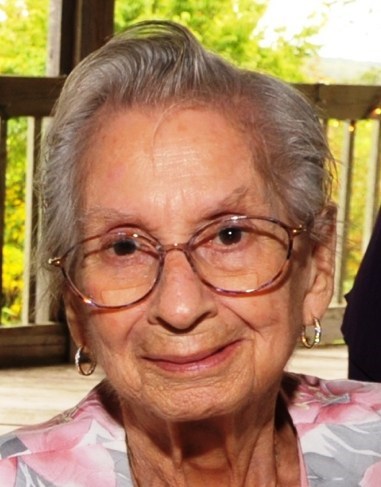 Obituary of Jennie R Sabilia