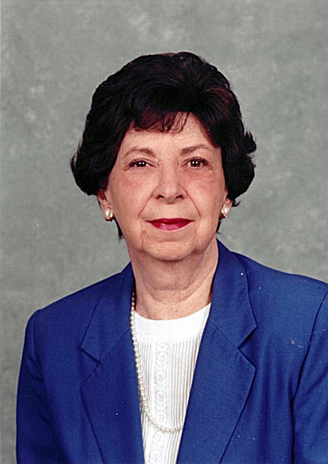 Obituary of Evelyn Louise Hollars