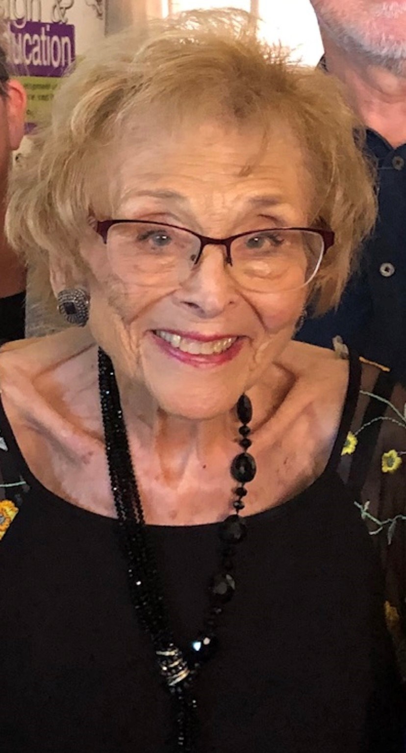 Obituary of Bernice Gottlieb Snow