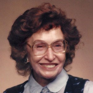 Obituario de HELEN WINIFRED STEWART