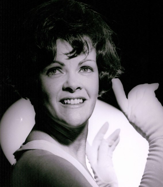 Obituary of Louise Wood