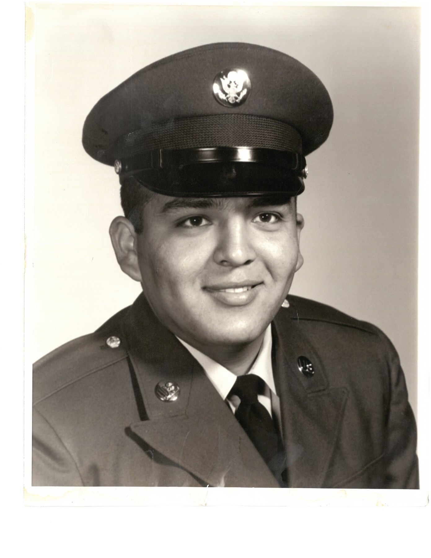 Obituary of Gilbert Flores