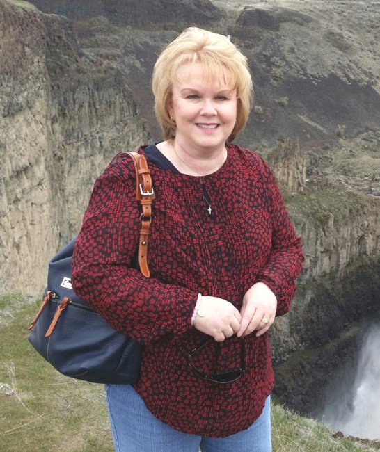 Obituary of Carla Sabine McLemore Hays