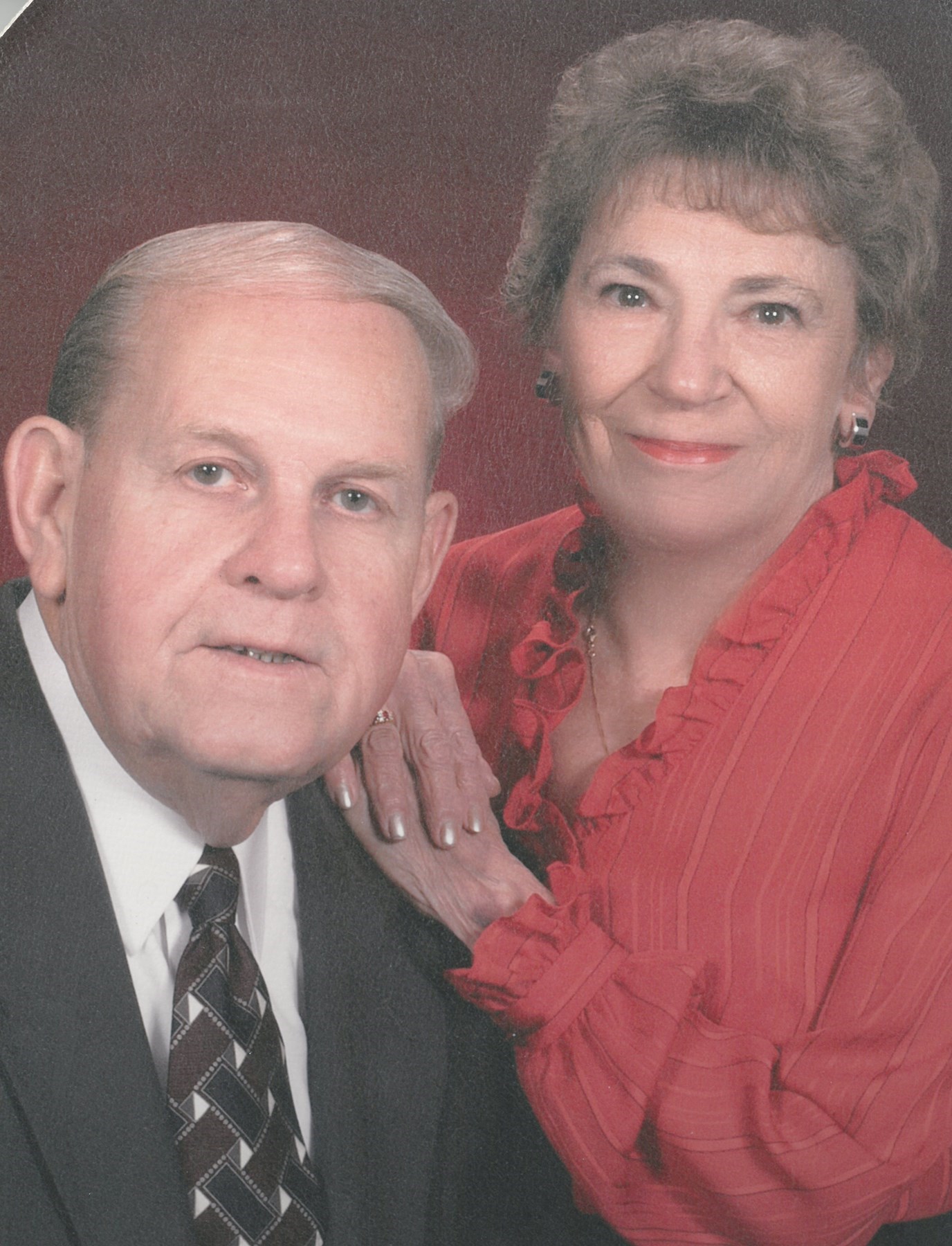 Obituary: Carolyn Elmore, Beloved [City/Town] Resident - 87n708i