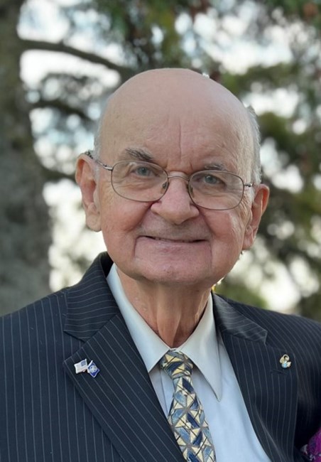 Obituary of James Adolph Kandt Jr.