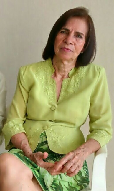 Obituario de María Esmeralda Pérez Bonilla