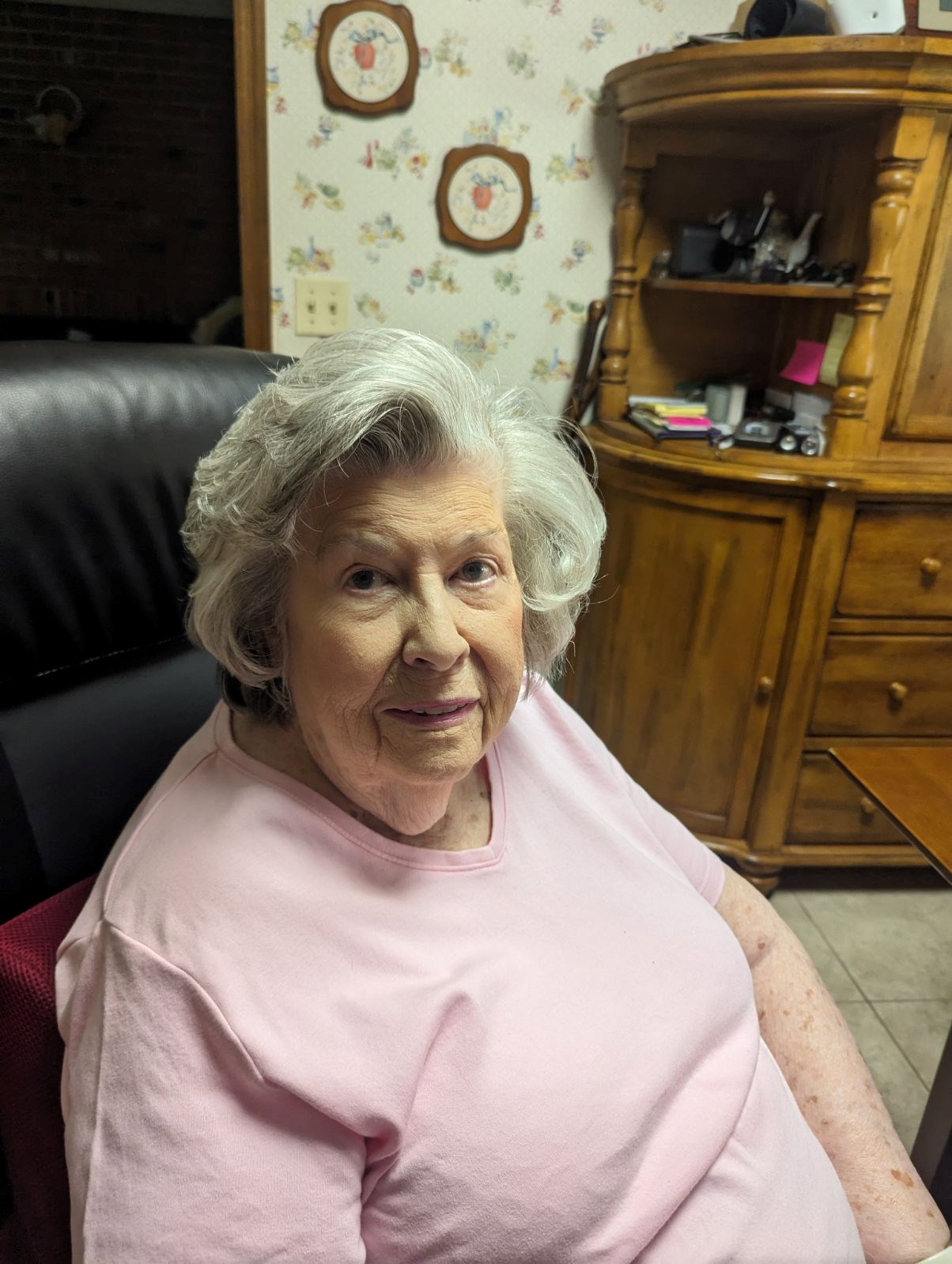 Obituary of Mary Louise Reece