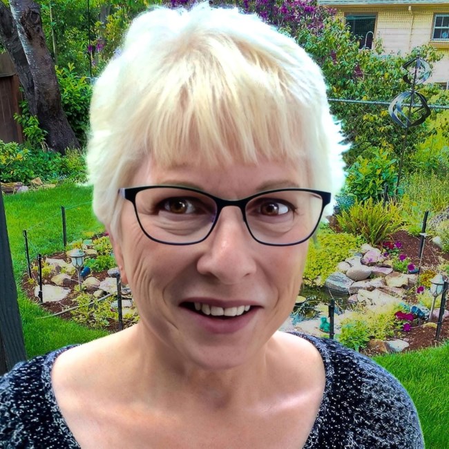 Obituary of Reva Marie Lux