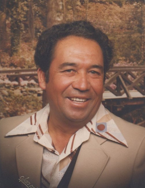 Obituary of Salvador S. Navarro