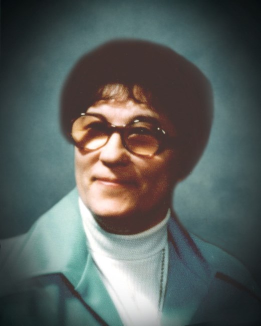 Obituary of Betty J Woods