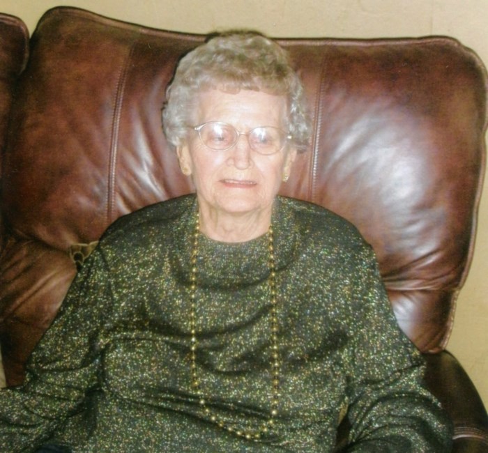 Obituary of Madge Aylene Snapp White