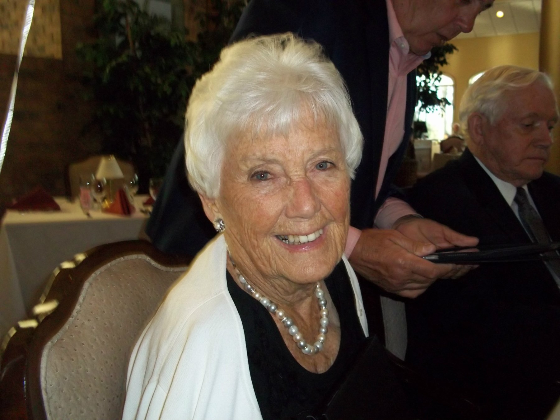 Obituary of Gladys C. Buckley Mullin