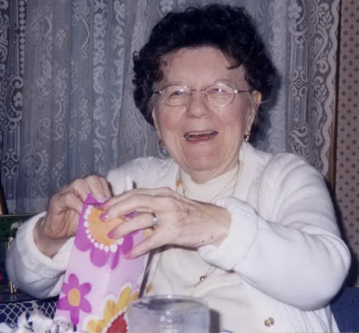 Obituario de Mrs. Alice Spadaccini