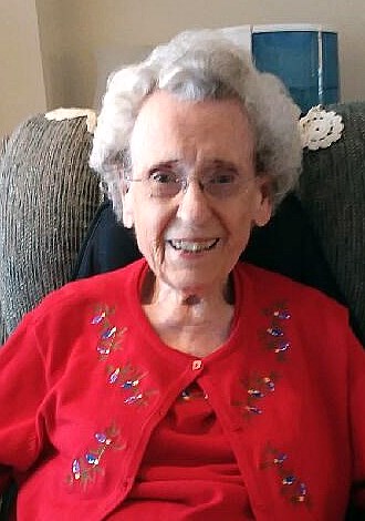 Obituary of Mrs. Muriel Pearl (Lynch) Manby