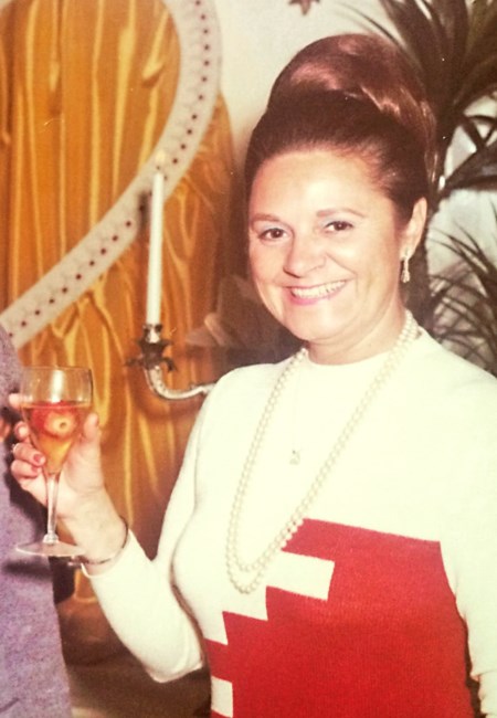 Obituario de Doris Herdman Knowles