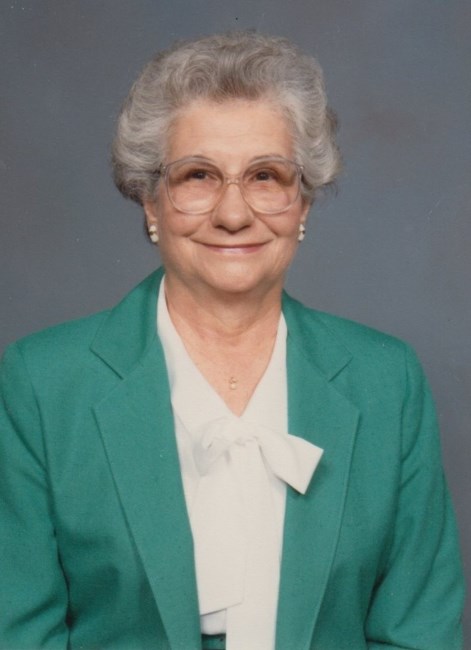 Obituary of Helen H Smith