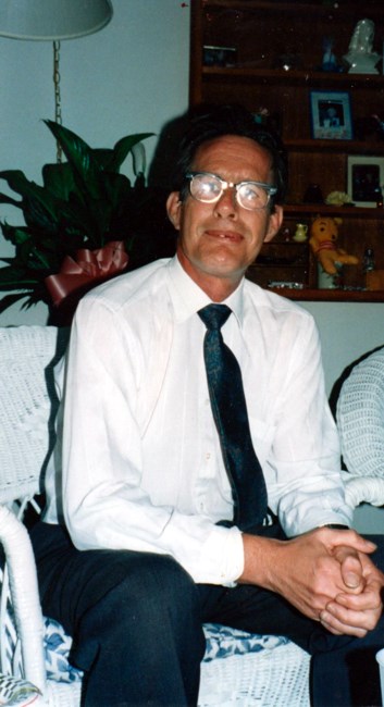 Obituary of Leslie Milburn Booth