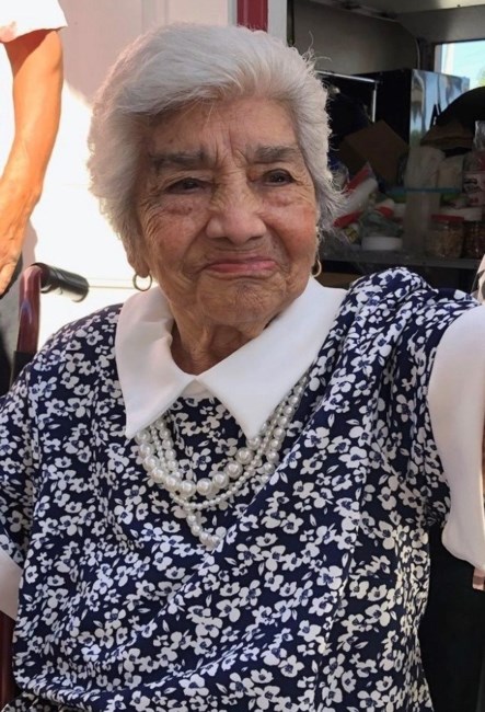Obituary of Teresa Reyes