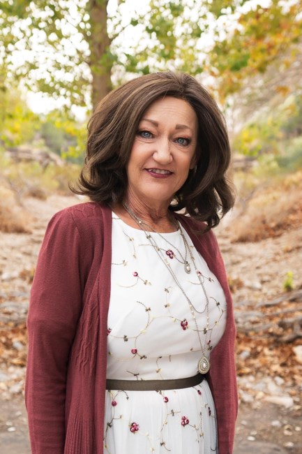 Obituary of Rhonda Elizabeth Thomas