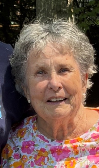 Obituary of Katherine "Kathy" McCarty (nee Kelly)