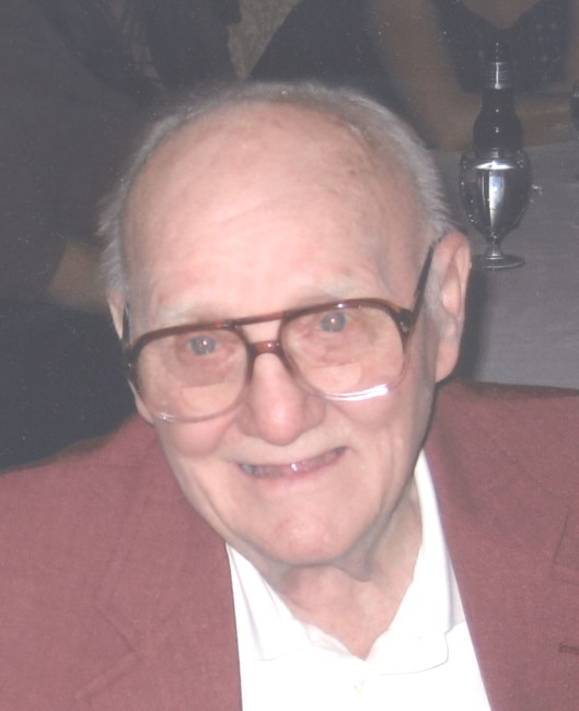 Obituary of Robert C. Heckenkamp Jr.