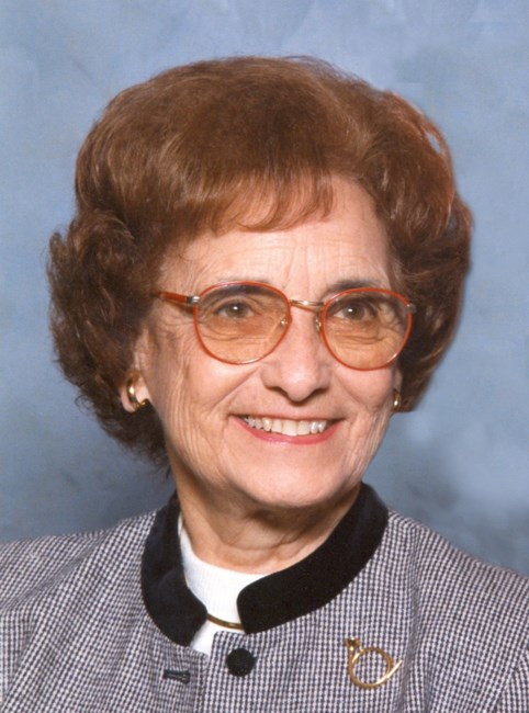 Obituary of Betty Fairbanks Mussington Manning