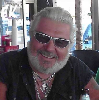 Obituary of Ernie F Pyle