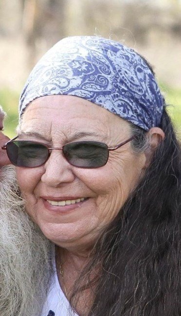 Obituary of Vickie Schweitzer